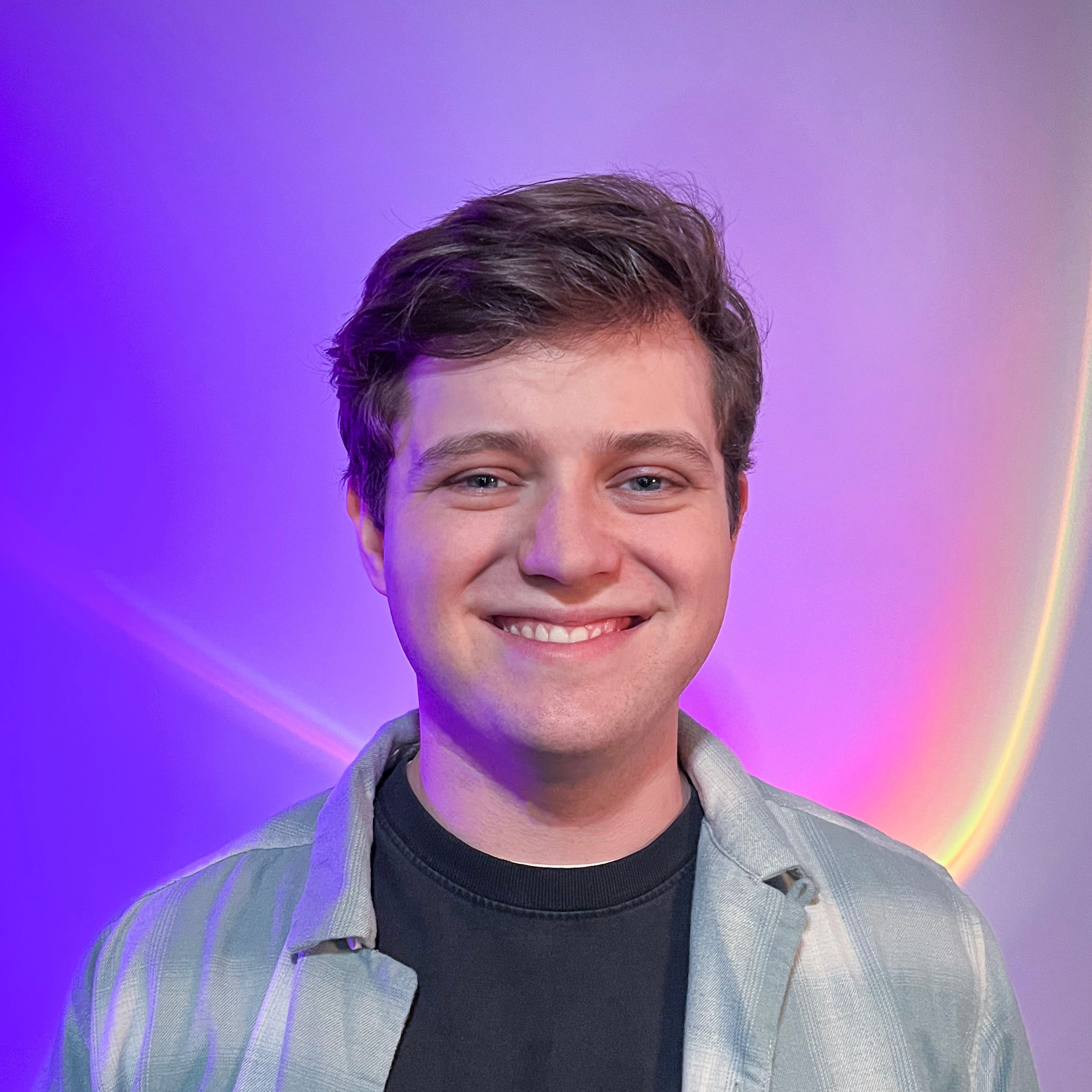 Miles Vilke headshot